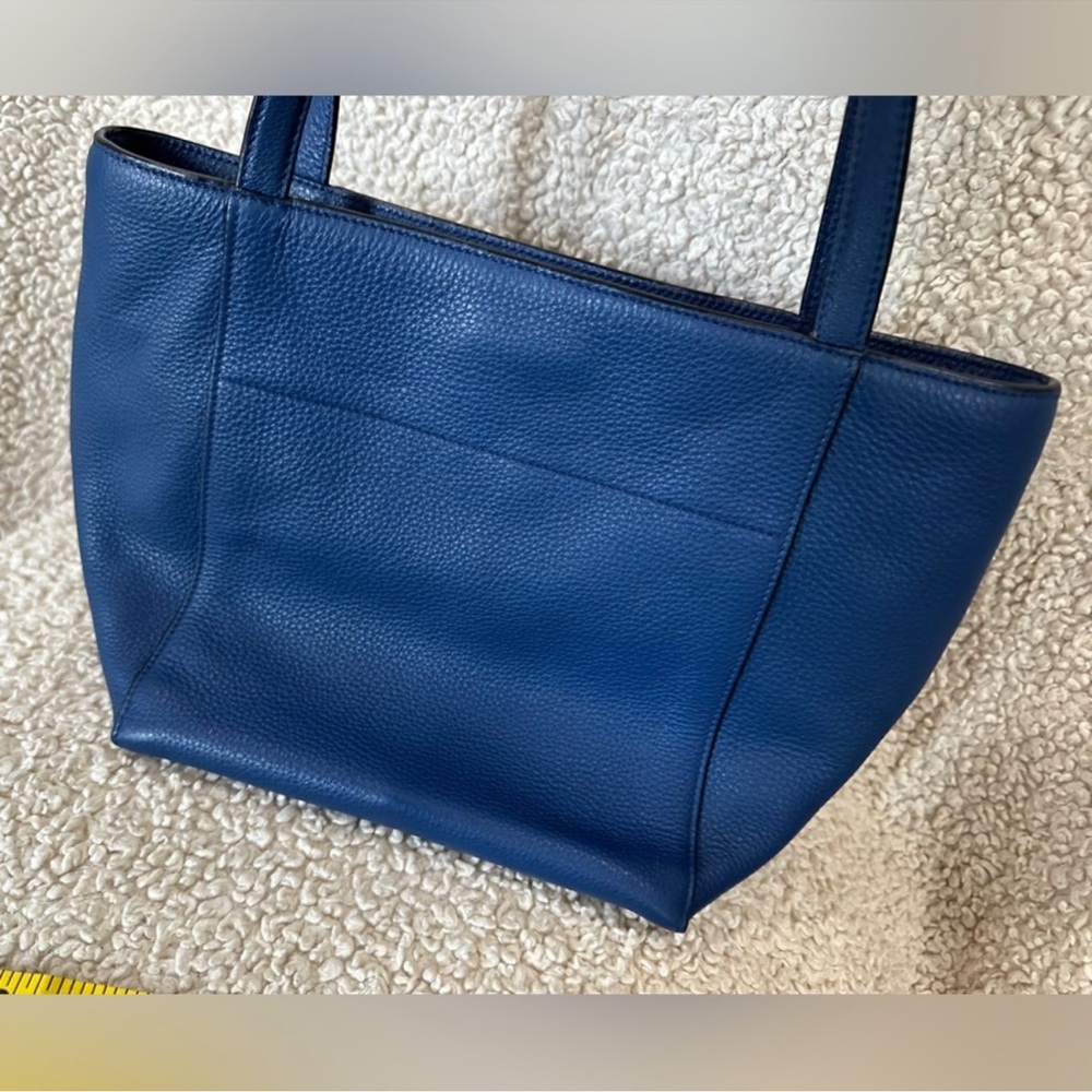 Prada vitello phenix bag - Picture 7 of 12